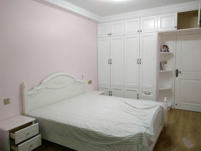 找亲戚帮忙着装修新房，全屋打柜子好有质感，来晒晒