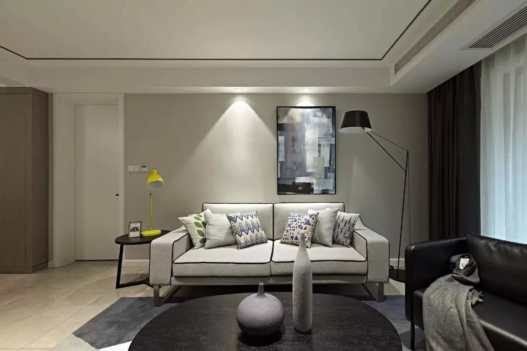 一波简约的灰色漆刷墙面客厅，设计简单又亲民！