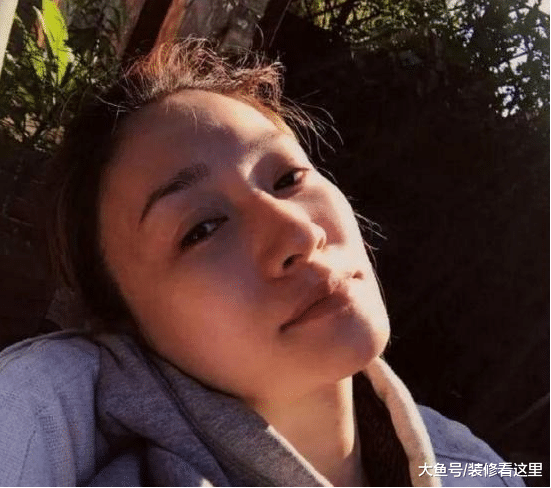 李小冉的豪宅裝修，房子自帶花園，還可以在里面養鳥種花草