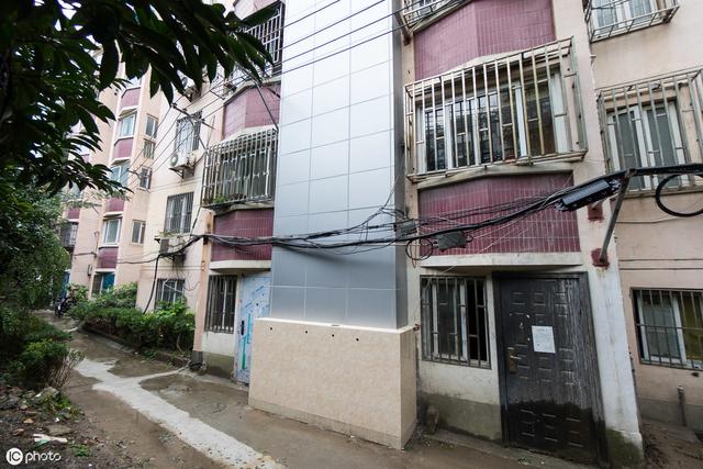 “一梯两户”与“两梯四户”居住差别很大！问了住过的人才知道
