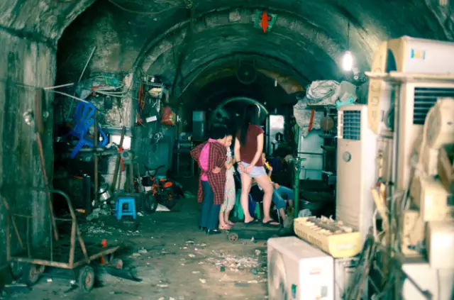 【阿狸地产说】重庆记忆——防空洞，重庆的“地下王国”！