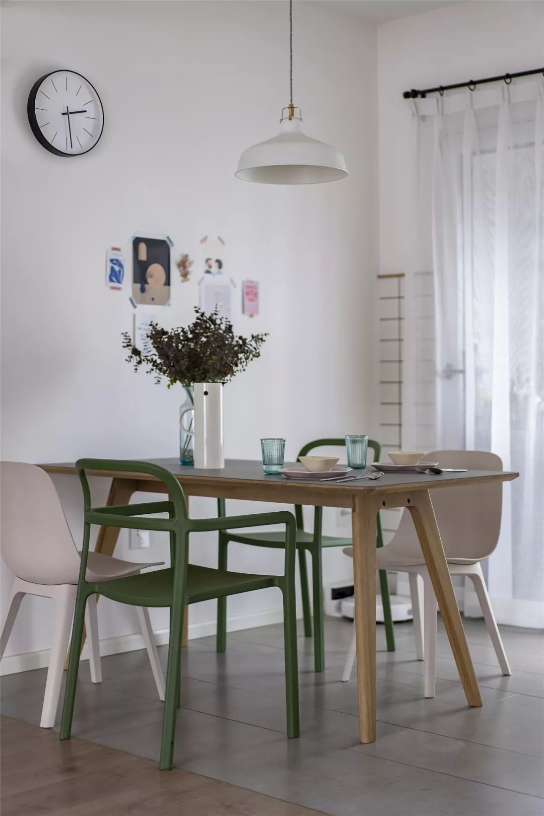 105㎡现代简约，低饱和度的色调，淡雅舒适的家