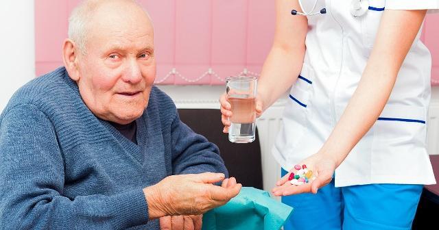 男性开始衰老时，身体会呈现这6个状态，拦都拦不住