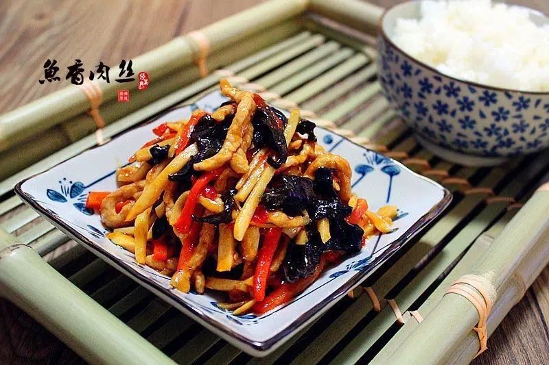 鱼香肉丝，十分钟的快手菜，酸甜下饭馋到流口水