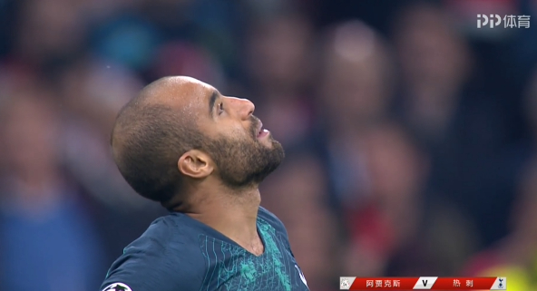 热刺疯狂一战 首进欧冠决赛，主帅跪地百感交集