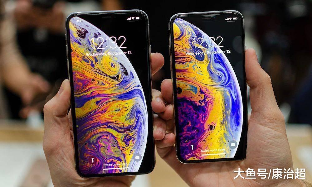 在苹果iPhone XS上快速解决无线网络经常掉线的问题