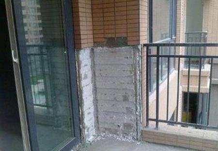 ?阳台不要这样设计，物业一看就要阻拦，还好我家早知道