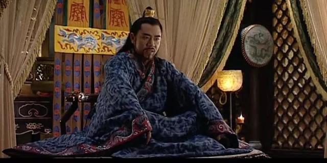 《大明王朝1566》里的嘉靖从什么时候开始沉迷修道不上朝的？