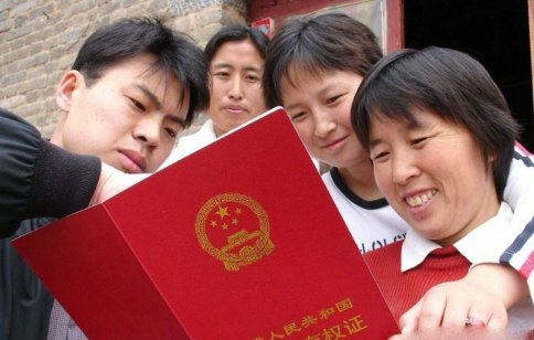 楼市陷入“假阳春”，房价要上涨？专家：房产中介炒作，打心理战