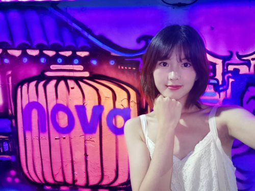 打卡潮流涂鸦地标，别忘带上夜景自拍小能手华为nova5系列