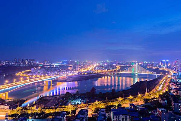 未来10年“留钱”或“留房”，哪个赚得更多？内行人分析让我清醒