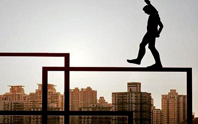 难道房价还要涨？最严楼市调控下，购房者应该如何看待楼市回暖？