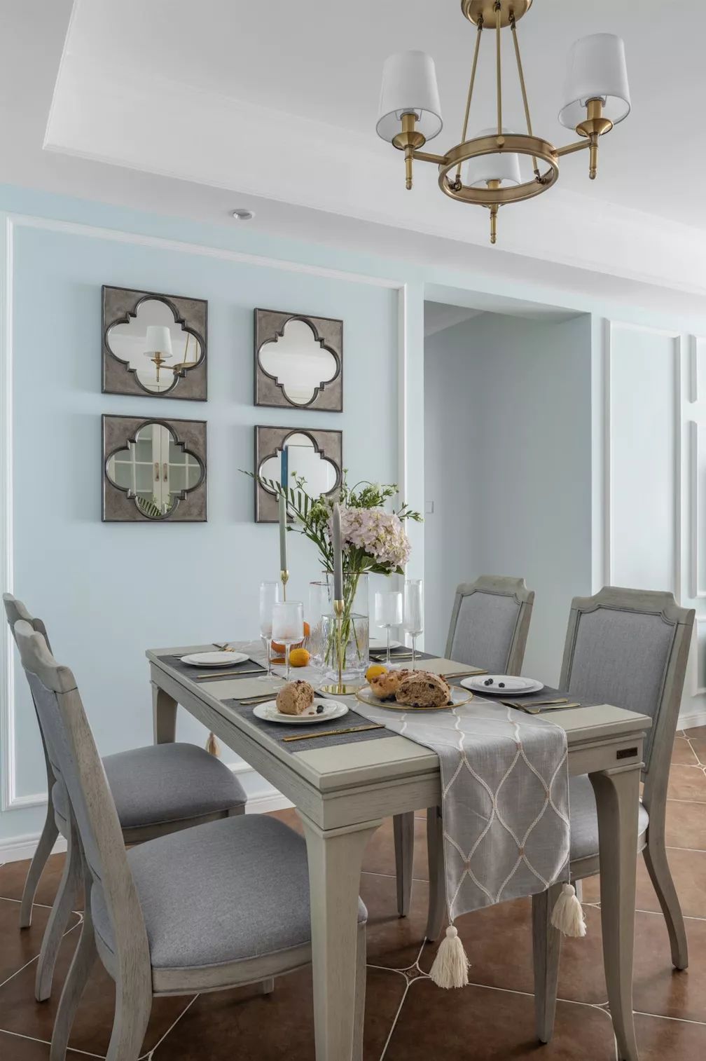 100㎡现代美式，黄蓝配的设计，温馨优雅好气质