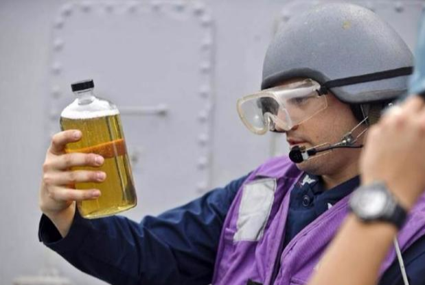 汽车只能加汽油？小伙用生命实践，加了航空燃油的汽车有多恐怖！