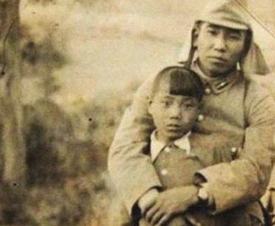 #外敌入侵#日本鬼子藏匿着的照片：张张无耻至极，图5的女鬼子让人无法理解！