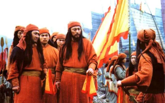 太平天国失败后，残余逃亡到此国，现有20万华人，还讲着广东话