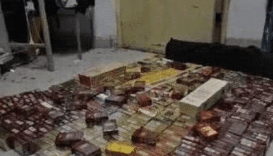 00后大学生退房，连押金不要就走了，房东验房突然感觉心疼