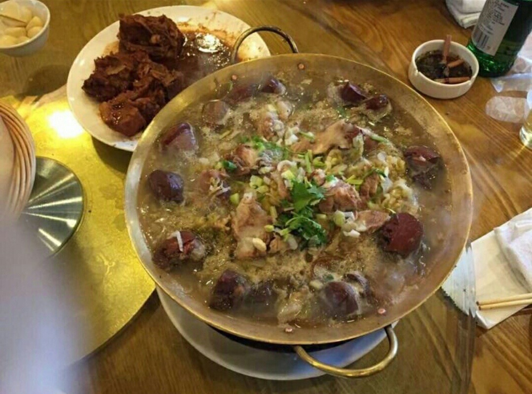 杀猪菜，年关之时的东北味道，淳朴家乡情