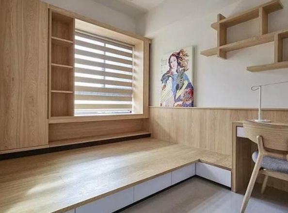 卧室不要买大床了，直接走起做个地台床，卧室比外面酒店还漂亮