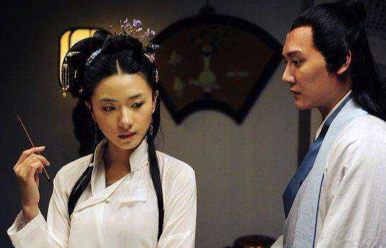 三个宰相前去狎妓 见到妓女后问了一个问题 听完哈哈大笑