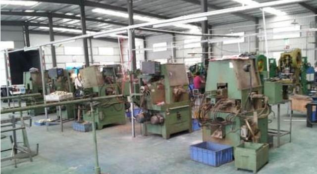 工厂招工难，车间一直是空的，离职员工揭露背后原因