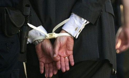 「」军用手铐和警用手铐有什么区别?