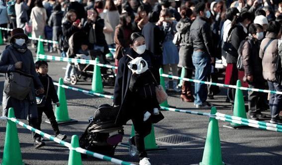 中国“国宝”轰动日本，每天7个小时加班“接客”，豪赚400亿日元