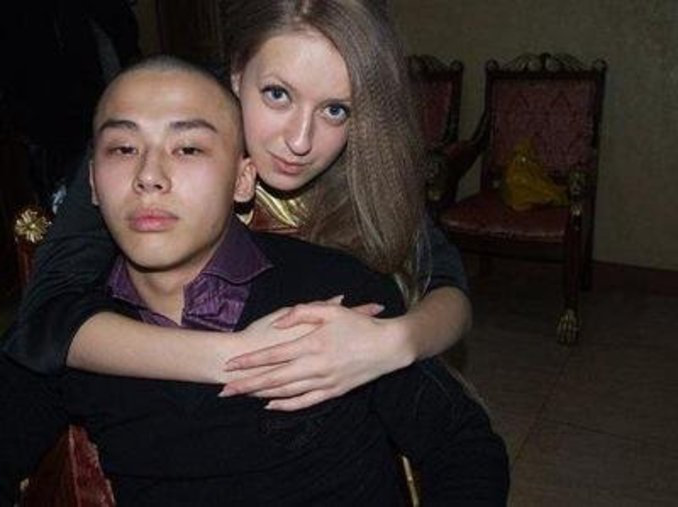 人民币5千块可兑5万卢布, 在俄罗斯能干嘛? 当地美女告诉你