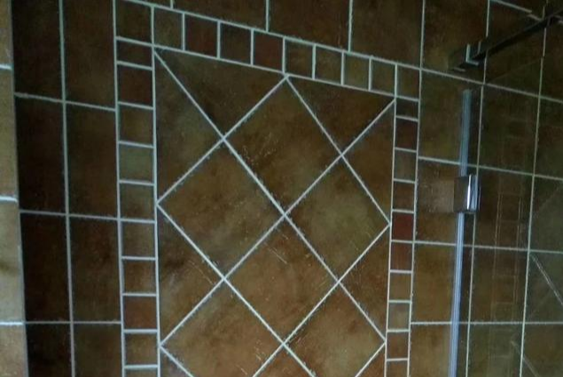 厨房和卫生间墙砖分别是白色和黄色做美缝，分别用什么颜色的美缝剂？