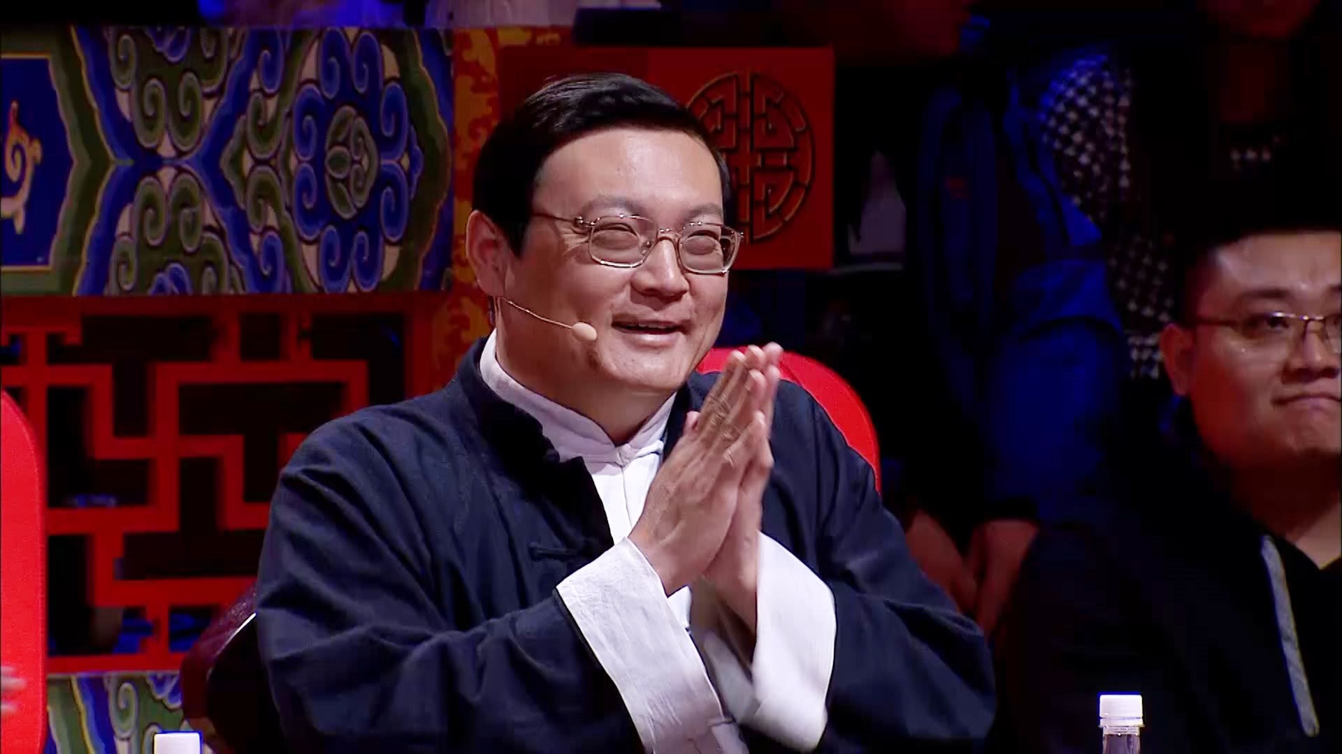 梁宏达的节目为何全部停播,知道真相后,网友:停得好