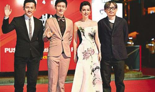 苏有朋因174身高自卑,黄晓明却很骄傲:我180,两人同框后尴尬至极