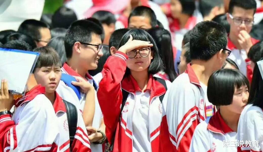 教育部|教育部传来好消息,普及高中教育,中考发生变化,学生沸腾了