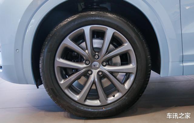 理想one▲美团投资的SUV火了！2小时订单破4万辆，关键还是中大型SUV