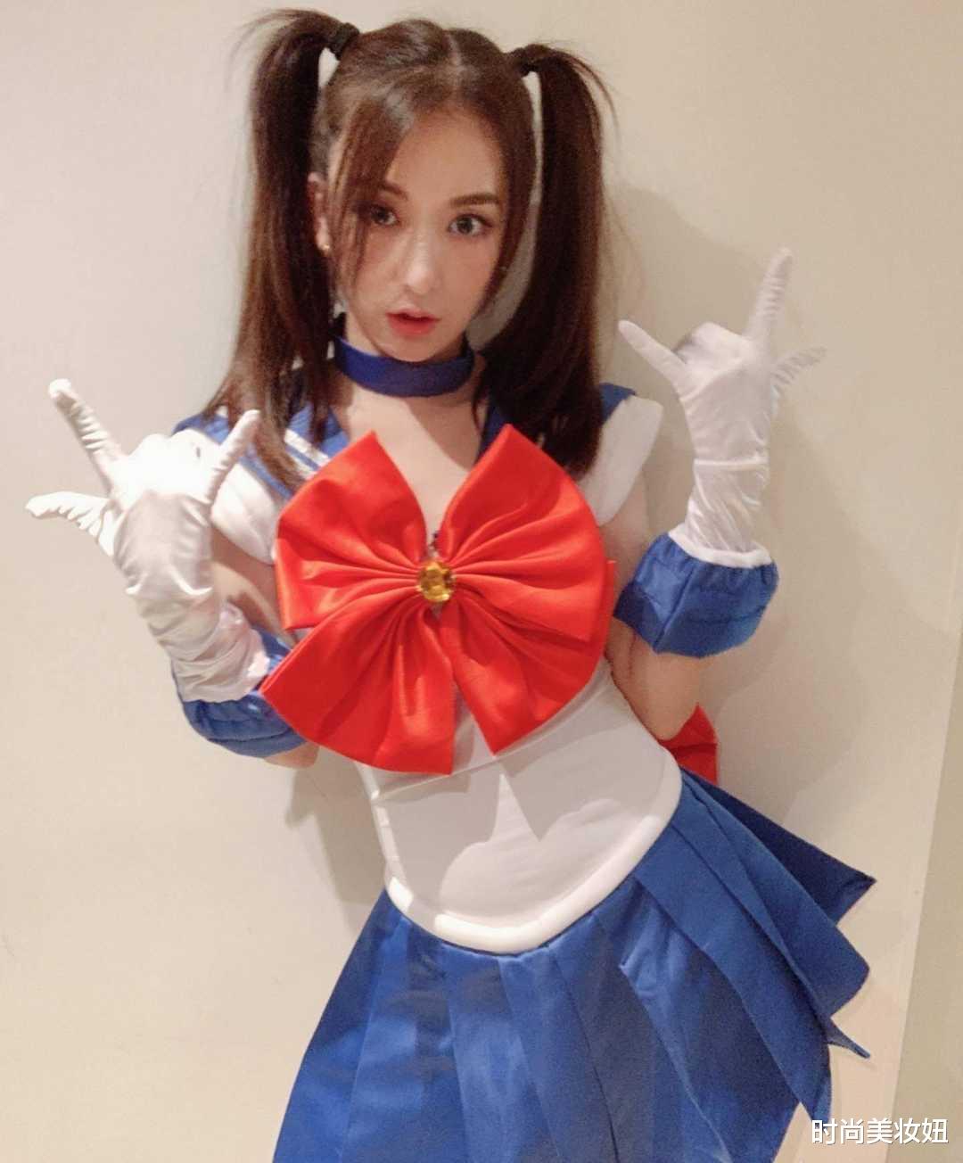 裙装|天王嫂方媛太敢穿，“美少女”制服配双马尾扮嫩，33岁美成18岁