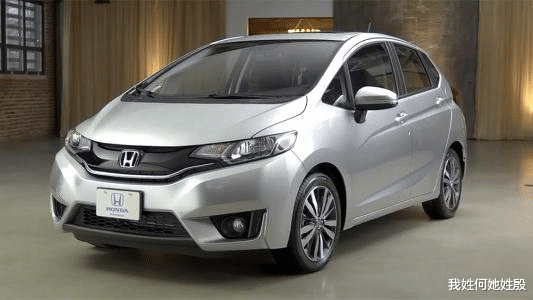 「本田飞度」想买一辆8到9万左右中高配自动挡车,有没有什么好的推荐?