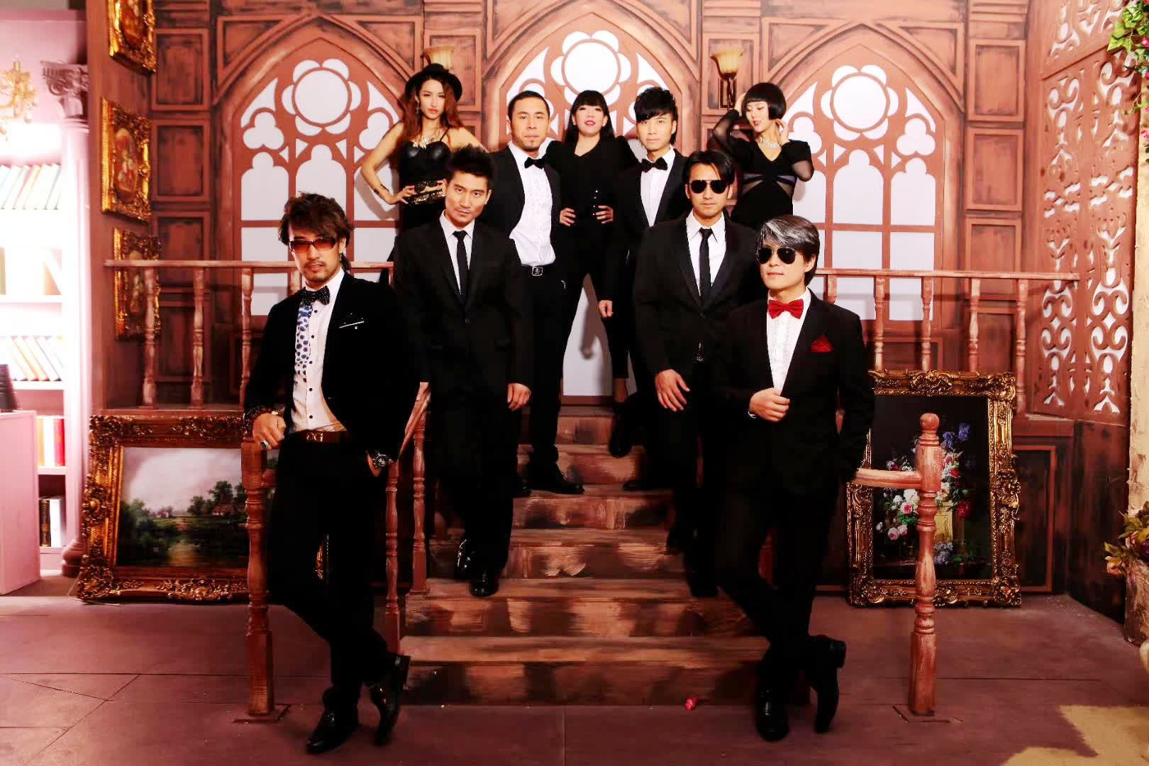 周星驰|《笑傲江湖》后人气大涨，被赞内地周星驰，身上铜臭味却越来越重