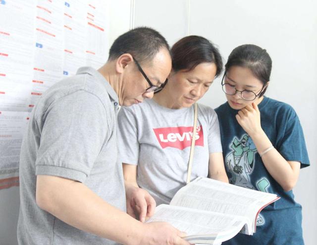 |大学不容易挂科的四大专业,学习难度小,就业率还特别高