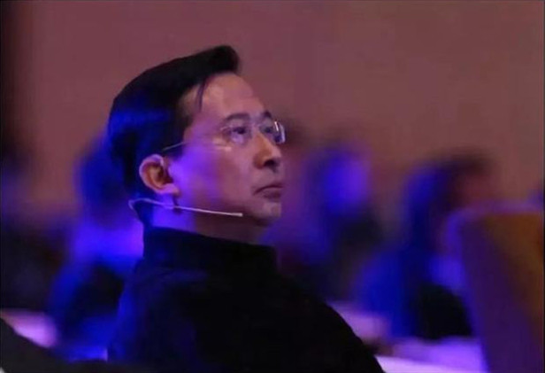 饶毅|他被饶毅举报“17年如一日造假”,培养2个天才子女,今被免职