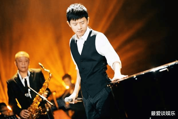 李健|李健公开拒绝为张杰写歌，拒绝理由无懈可击，这情商堪称教科书级