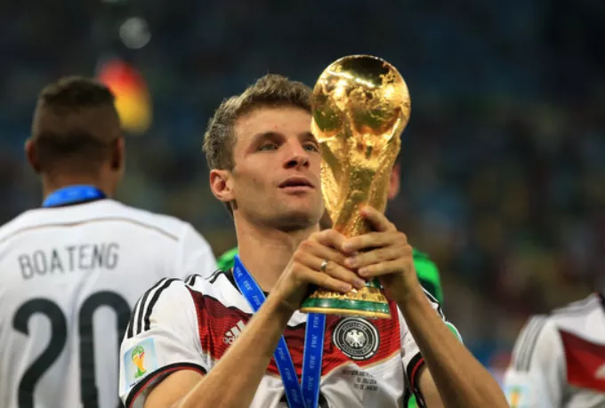 【伊布】停不好球的他，是德国史上最另类前锋