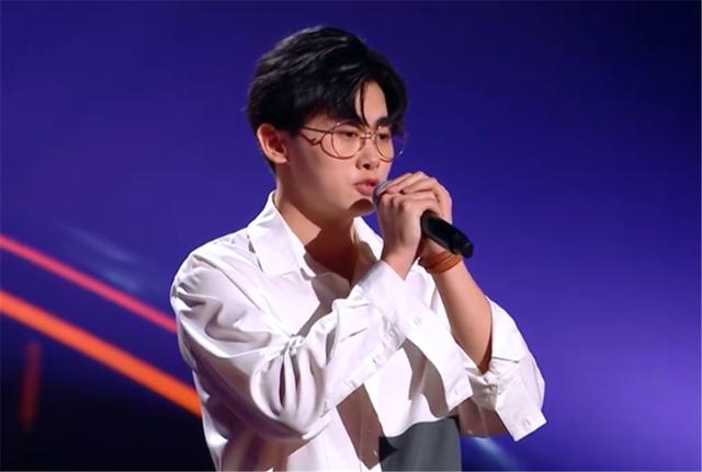 好声音|《好声音》开播，导师抢人依然激烈，好舌头华少并没有缺席
