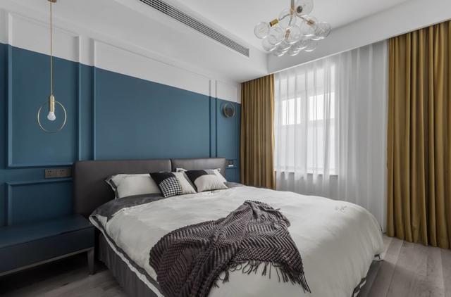 |走进苏州女主新家,客厅刷大白,电视墙做卡座,干净又实用!