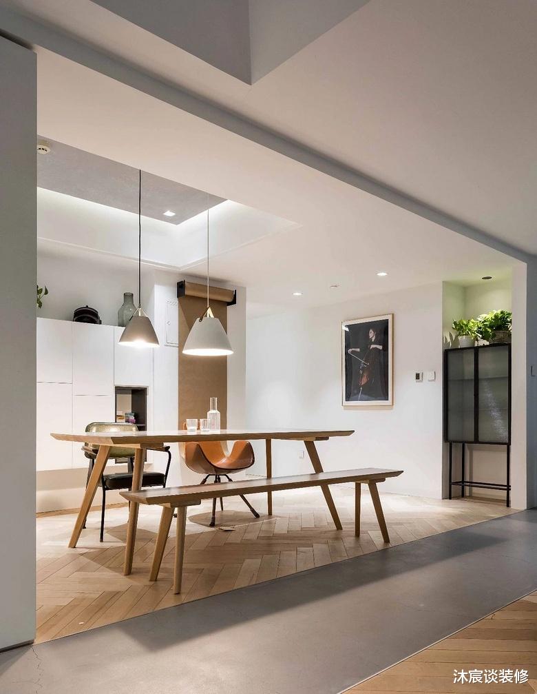 |艺术生的家就是与众不同，进门就惊艳，打通所有墙很宽敞，很高级