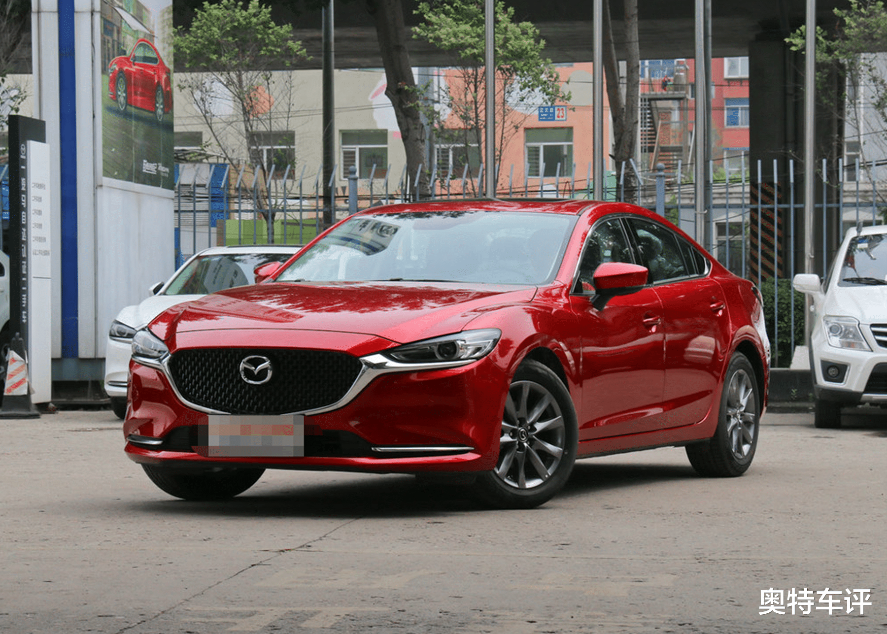 马自达|马自达打响“价格战”，阿特兹降至10万，真的是被市场逼得吗？
