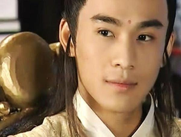 「洪金宝」洪金宝新作《黎明勋章》杀青，张家辉、欧豪主演，乔振宇倾情助阵