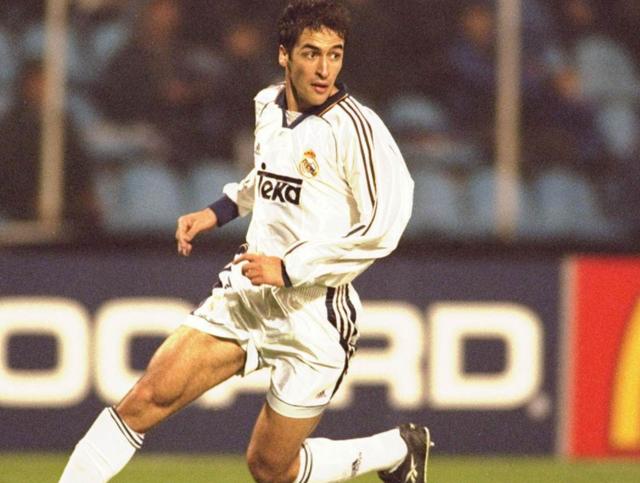 【欧冠】欧冠决赛含金量多高?梅西、劳尔只能进两球,只有他达到了四球!