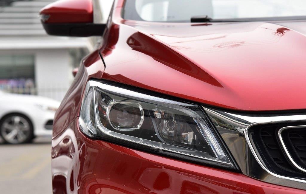 吉利▲吉利终于发飙了！新车比思域还亮眼，标配一键启动，售7.58万起！