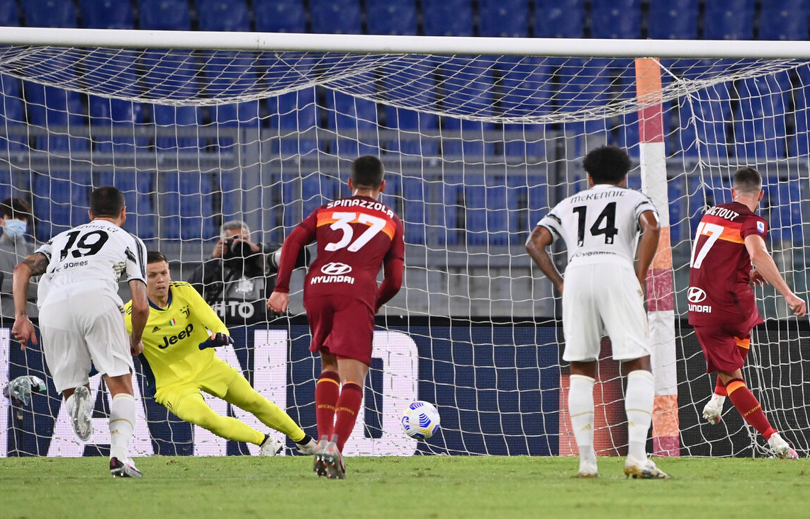 C罗|意甲霸主2-2险平！C罗踢疯了，轰入2粒进球，拯救尤文