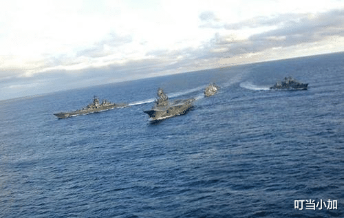 「俄军」真打起来了，俄军大批战机突然猛烈开火 美：决战的时候到了！