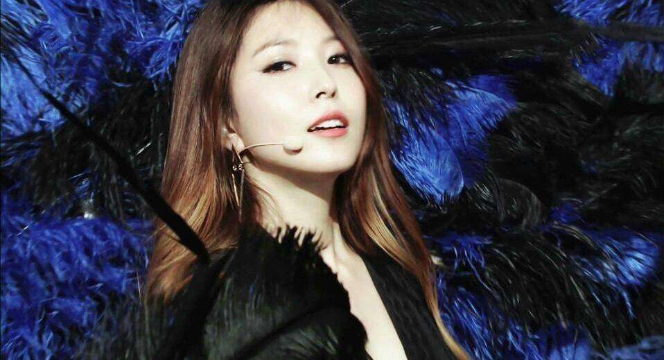 boa|BoA发行出道20周年纪念专辑《BETTER》